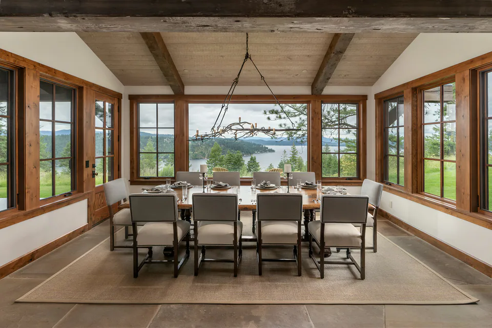Dining room at CDA Lakehouse, Coeur d'Alene, Idaho, interior design by Paul Lauren Designs